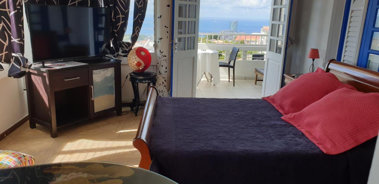 VI Get' S Bed & Breakfast Fort-de-France Eksteriør bilde
