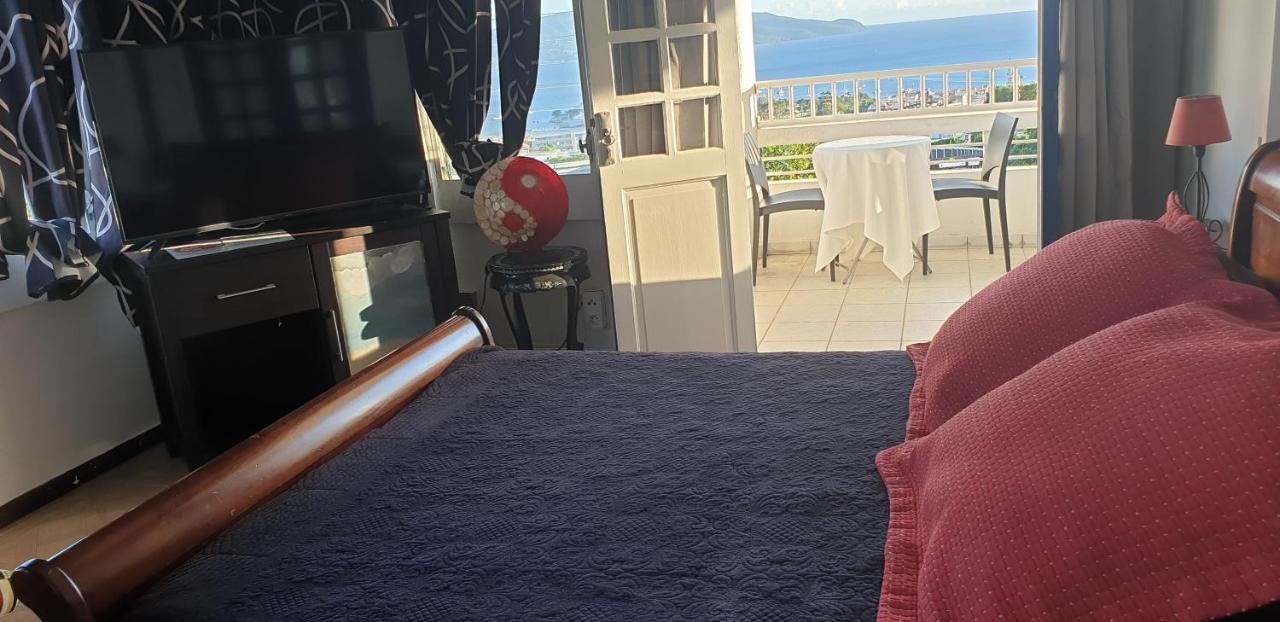 VI Get' S Bed & Breakfast Fort-de-France Eksteriør bilde